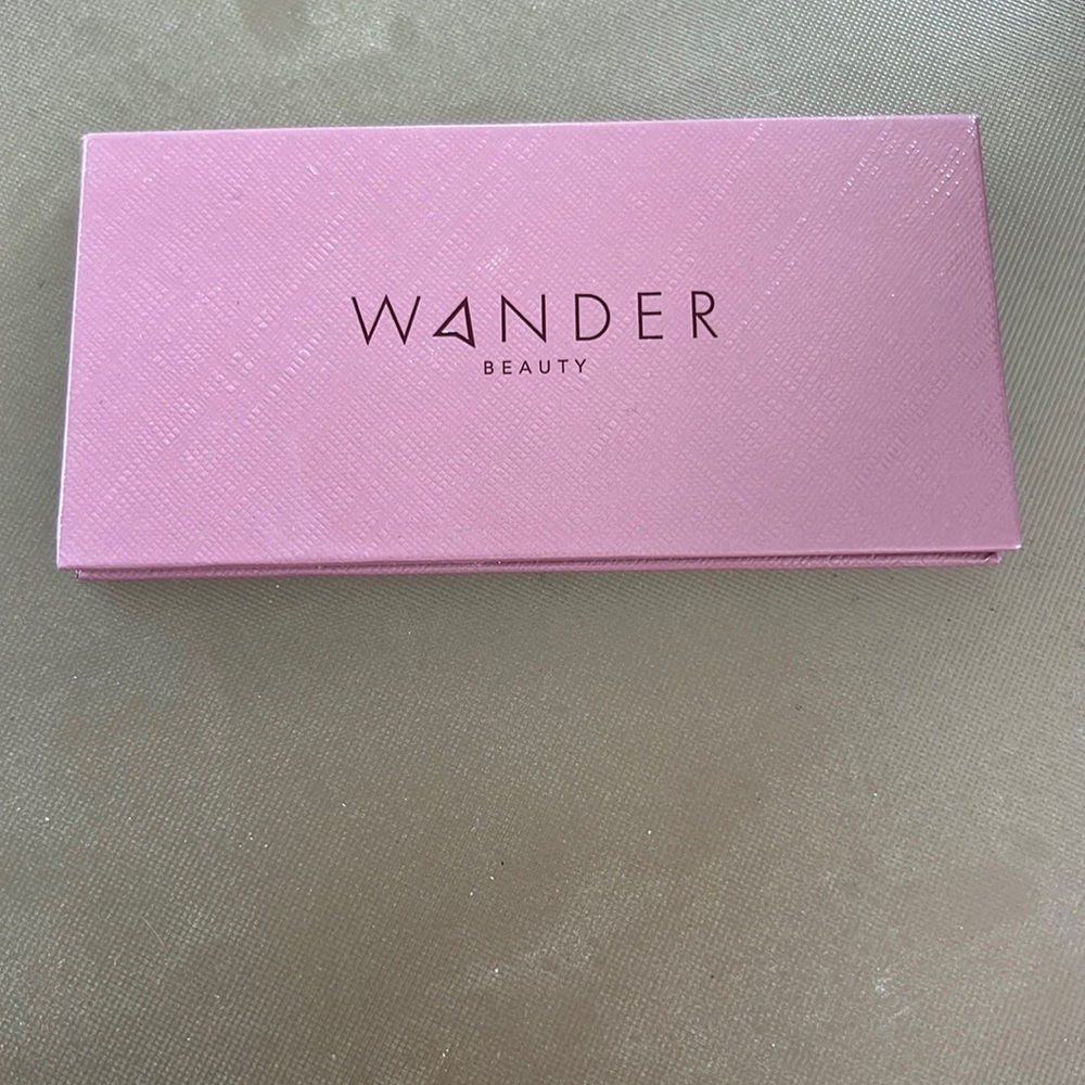 Wander Beauty Getaway Eye and Face Palette